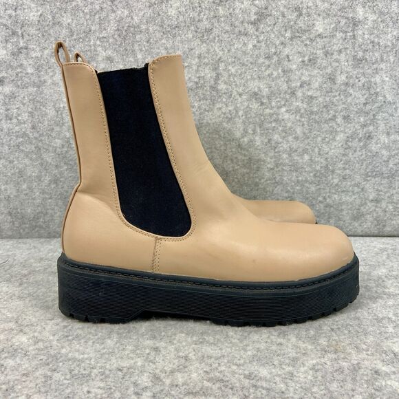 MIA Leigha Womens Tan Faux Leather Chunky Lug Sole‎ Chelsea Ankle Boot Size 8.5 - Picture 1 of 12
